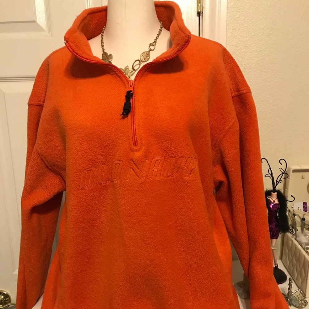 Old Navy fleece top